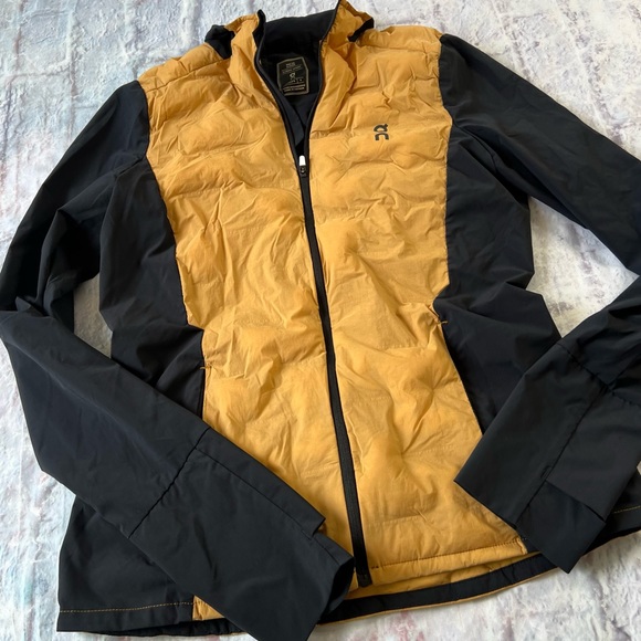 S On Cloud Climate Jacket Women’s Small Run Clouds Running Athletic Swiss Engine - Picture 1 of 16